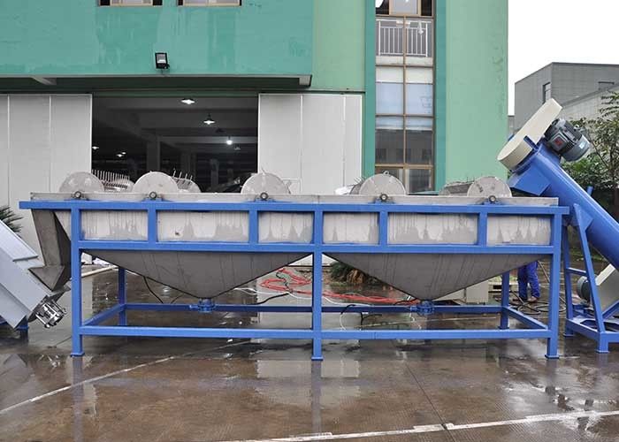 Dây chuyền giặt bằng nhựa không gỉ 304 Dòng hoạt động dễ dàng Cấp độ tự động cao cho PE PP